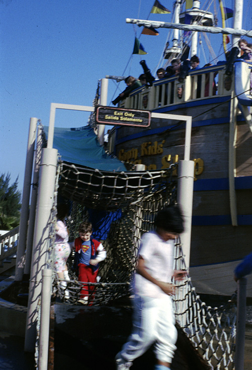 86-12-28, 02, Michael, Pirates' Ship at Sea World, Florida