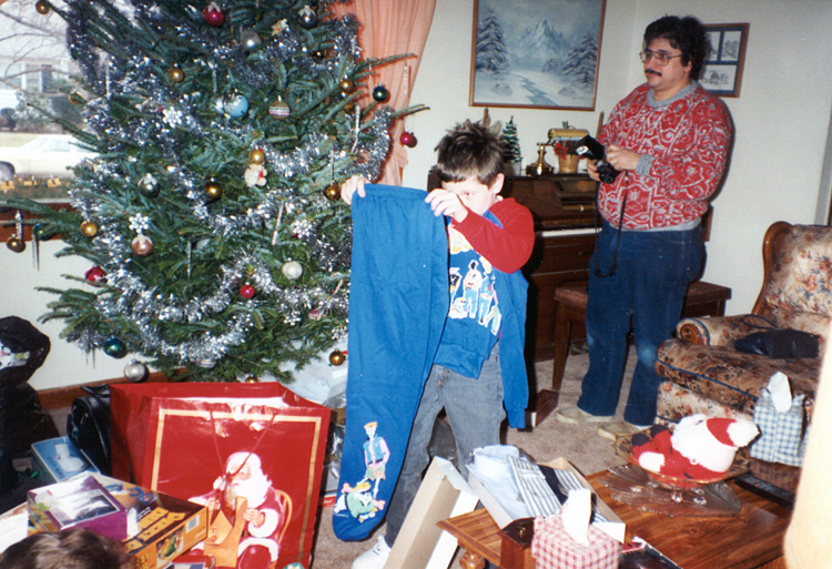 89-12-25, 18, Michael and Mike, Christmas, North Plainfield