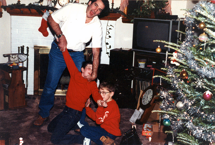 89-12-25, 31, Gerry, Michael, Brian, Christmas, NP, NJ