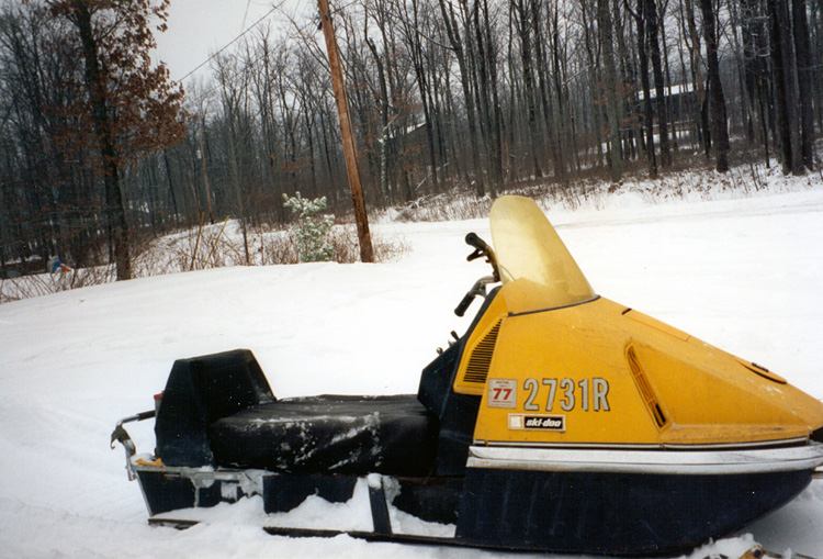 89-12-28, 04, Snowmobile, Dingmans Ferry, PA