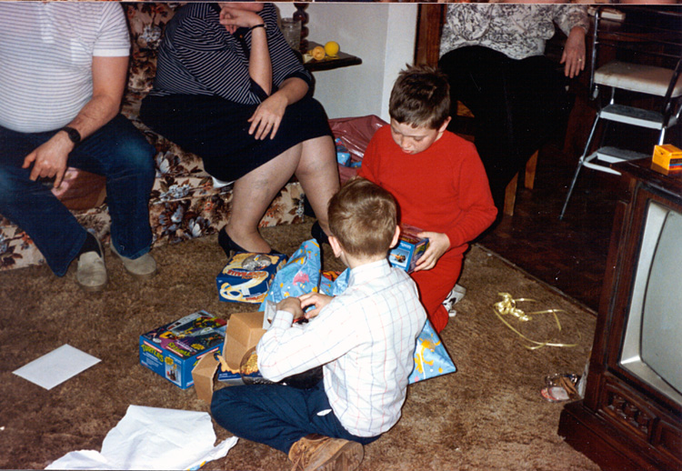 90-04-11, 07, Brian & Michael, Birthday Party, Belleville, NJ