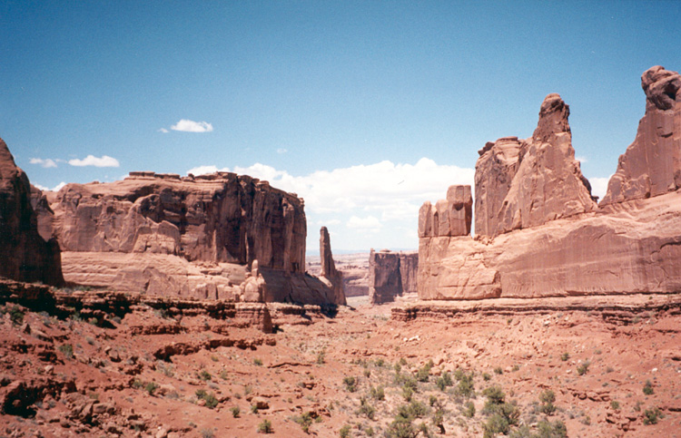 90-08-03, 00, Arches National Park. Utah