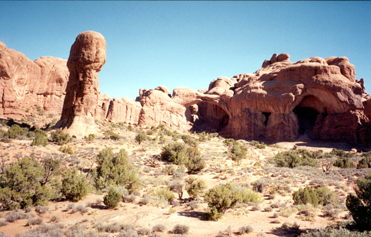 90-08-03, 18, Arches National Park. Utah