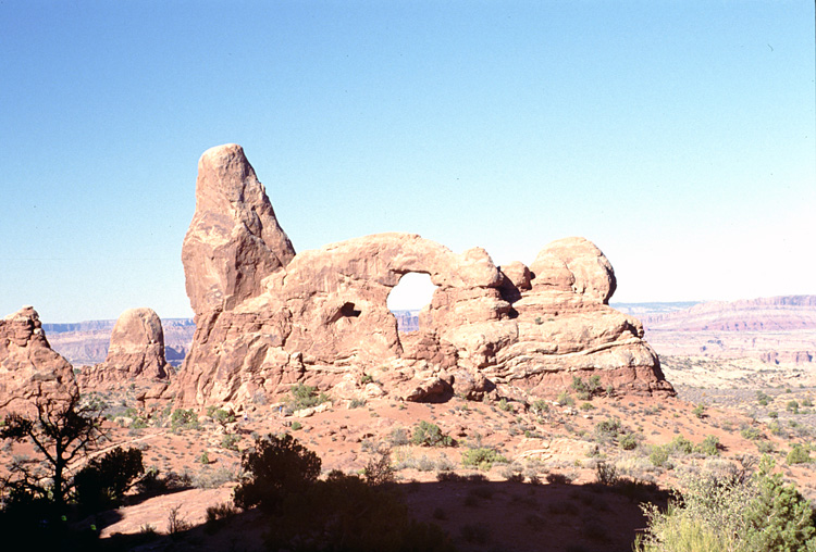 90-08-03, 34, Arches National Park. Utah