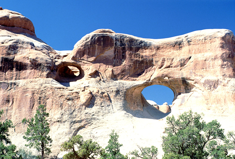 90-08-03, 39, Arches National Park. Utah