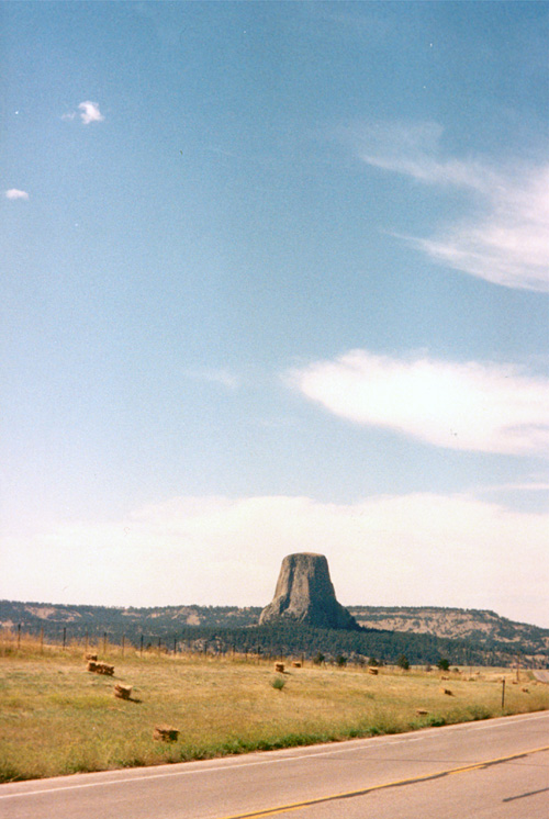 90-08-09, 00, The Devil's Tower National Moment, Wyoming