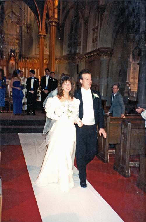 90-11-00, 09, Kathy's Wall, Wedding