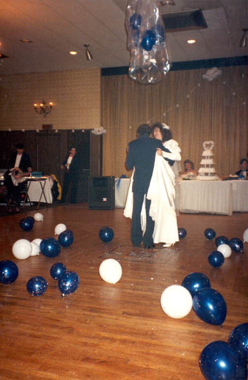 90-11-00, 21, Kathy's Wall, Wedding