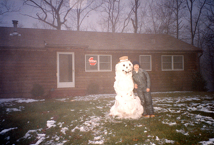 90-12-26, 04, Brian, Snowman, Dingmans Ferry, PA