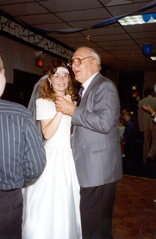 92-07-00, 23, Mary Ellen and Popie, Mary Ellen's Wedding