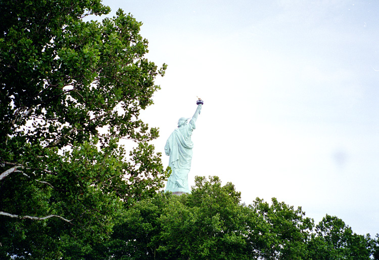 94-08-01, 19, Statue of Liberty, NY