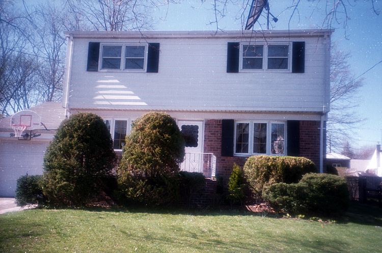 95-04-09, 28, 93 Taggart Way, Saddle Brook, NJ