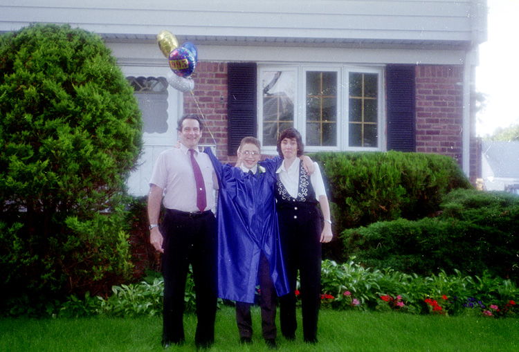 95-06-25, 10, Gerry, Brian and Linda, Brian's Grad, SB, NJ