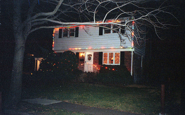 95-12-20, 10, Christmas Lights, 93 Taggart Way, SB, NJ