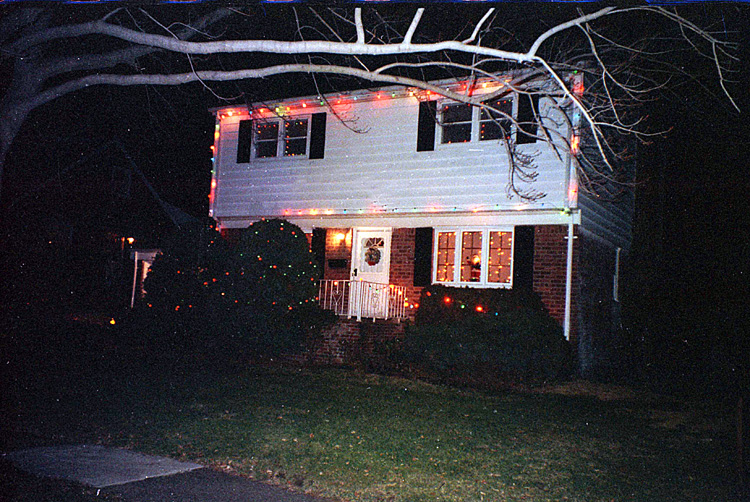 95-12-20, 11, Christmas Lights, 93 Taggart Way, SB, NJ