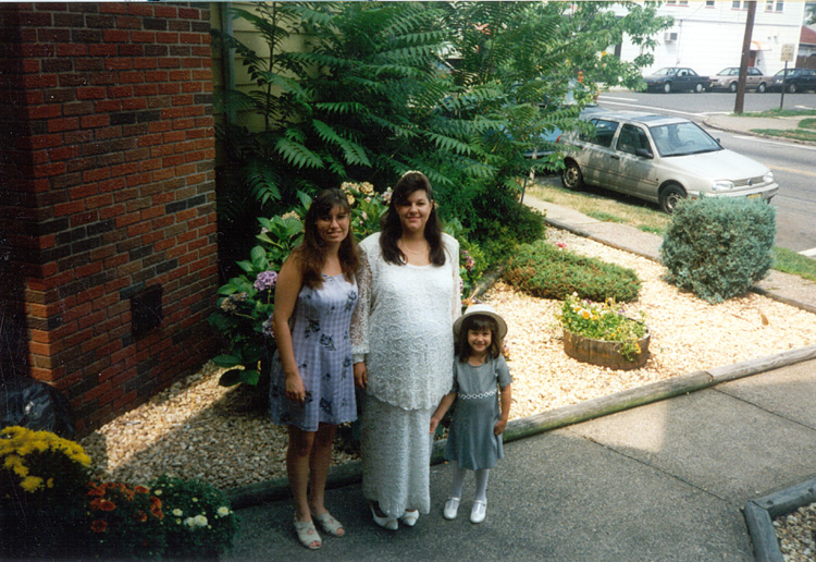 97-08-16, a01s, MaryEllen, Lisa and Andrea, Wedding