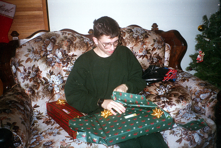 97-12-25, 04, Brian, Christmas