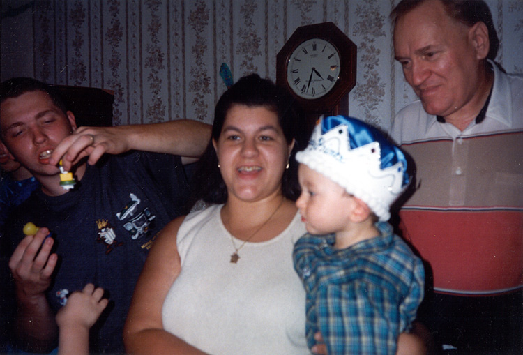 98-09-19, 21, Michael, Lisa, Mikey and Doug, 1st Birthday