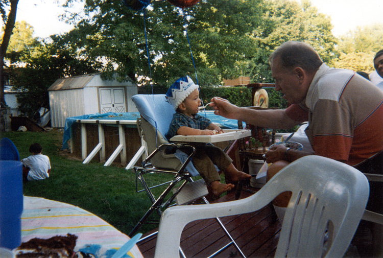 98-09-19, 23, Mikey and Doug, 1st Birthday