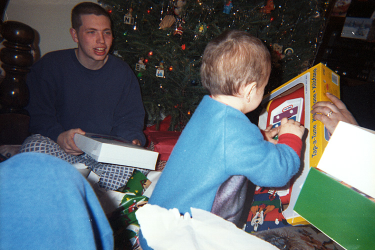 98-12-25, 06, Michael & Michael, Christmas, NJ