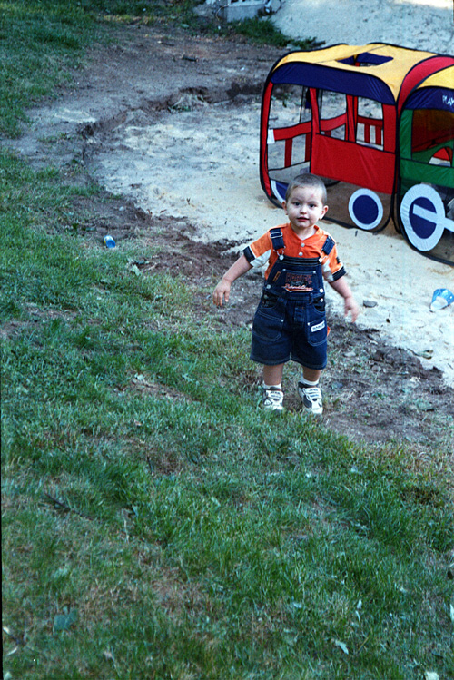 99-09-18, 10, Mikey and Toy Train, Mikey's 2nd Birthday