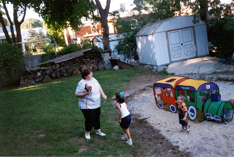 99-09-18, 21s, Janice, Andrea, and Mikey, Mikey's 2nd