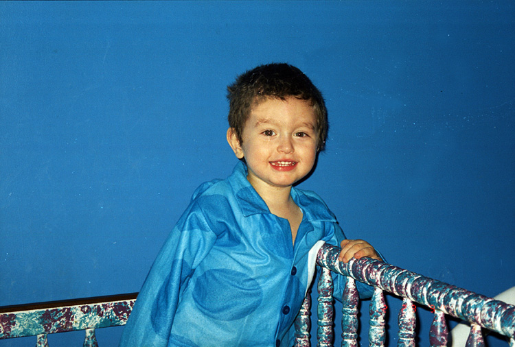 99-12-29, 08, Mikey geting ready for bed, Clifton, NJ