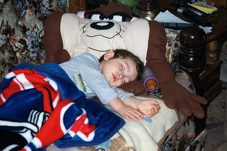 00-02-12, 17, Mikey asleep, Saddle Brook, NJ