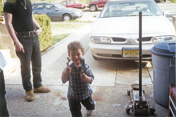 00-04-16, 05s, Michael and Mikey with Tools, Saddle Brook, NJ