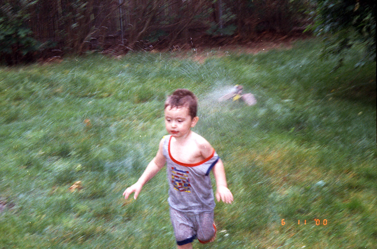 00-06-11, 09, Mikey in sprinklers