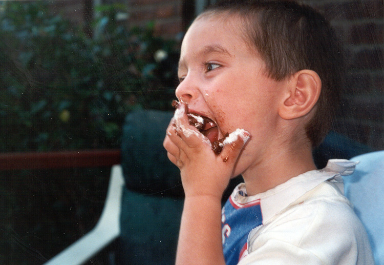 00-09-17, 04s, Mikey Eating Cake, Mikey's 3rd Birthday