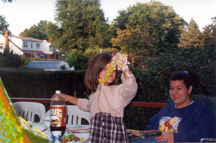 00-09-17, 12s, Andrea and Lisa, Mikey's 3rd Birthday