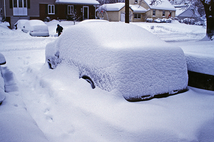 00-12-30, 10, Big Snow of 2000', Driveway, Saddle Brook, NJ