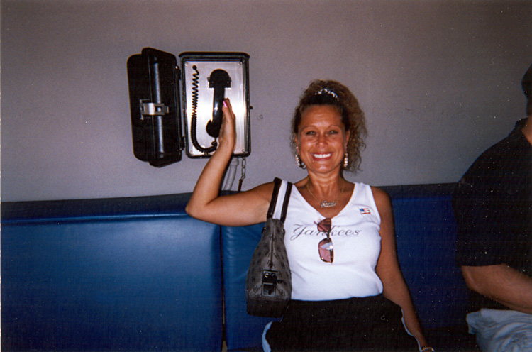 03-08-29, 09, Lori in the dugout, Yankee Game