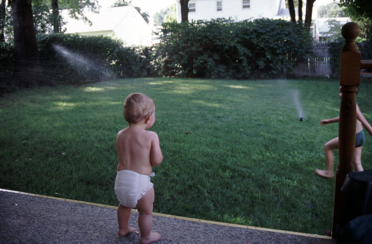 04-08-14, 02, Mikey and Connor in the sprinklers