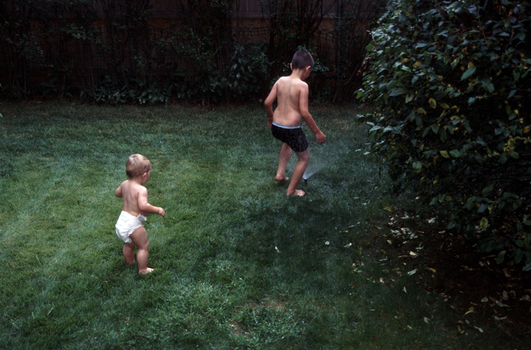 04-08-15, 01, Mikey and Connor in the sprinklers