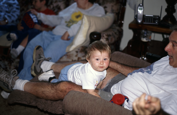 04-10-03, 08, Connor and Gerry, Mikey and Linda's Birthday