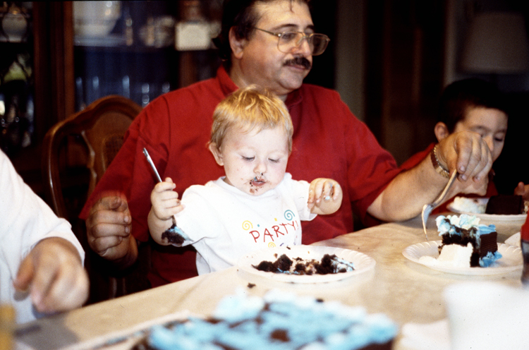 04-10-03, 30, Mike and Connor, Mikey and Linda's Birthday