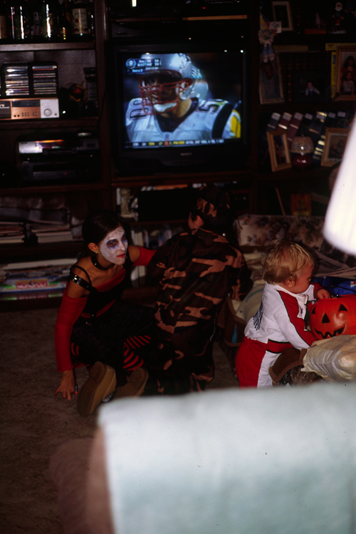 04-10-31, 09, Mikey, Andrea, and Connor, Halloween