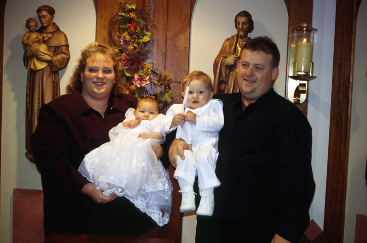 04-11-21, 06, Jody, Kaitlyn, Connor, and Bill, Christening