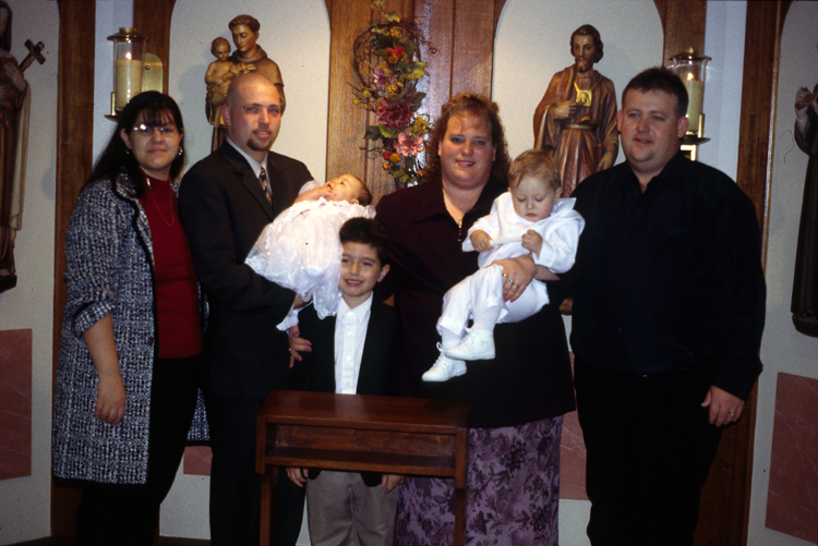 04-11-21, 12, Lisa, Michael, Kaitlyn, Mikey, Jody, Connor, Bill, Christening