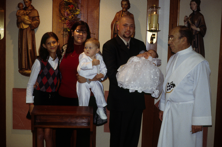 04-11-21, 18, Andrea, Lisa, Connor, Michael, Kaitlyn, Christening