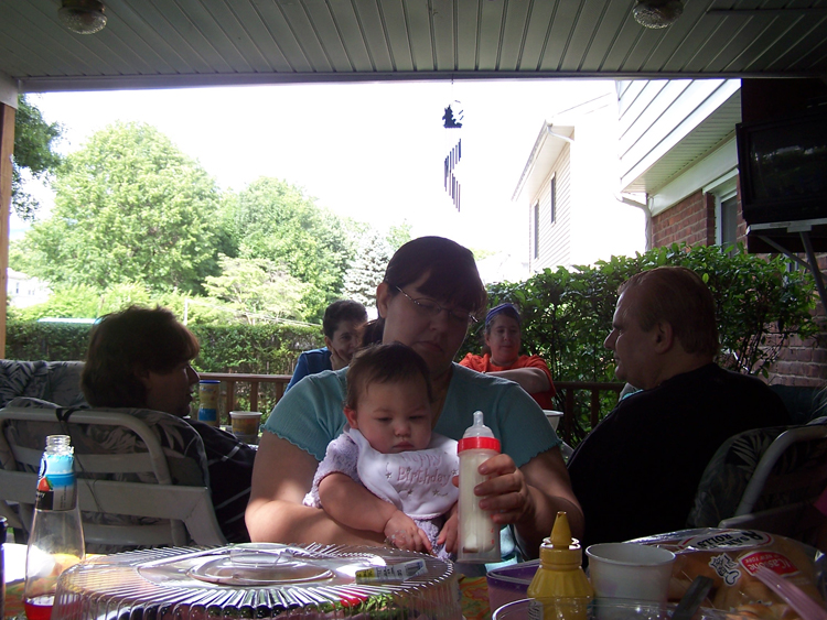 05-06-18, 03, Lisa and Kaitlyn, Kaitlyn's Birthday.