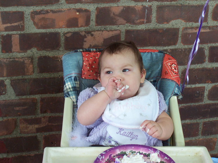 05-06-18, 18, Kaitlyn eating cake, Kaitlyn's Birthday.