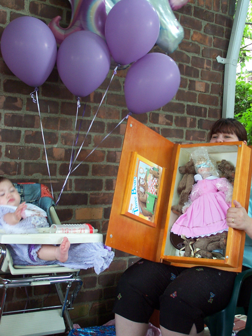 05-06-18, 41, Kaitlyn and Lisa, Kaitlyn's Birthday.