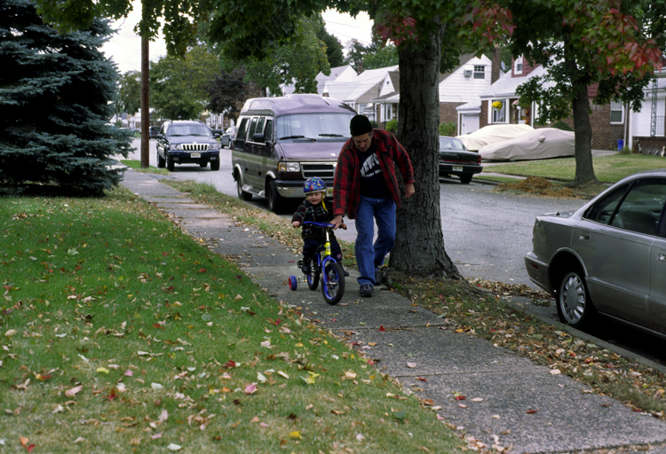 05-10-29, 12, Connor and Gerry, Saddle Brook, NJ