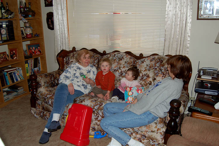 05-12-17, 13, Grandma, Connor, Kaitlyn, and Linda