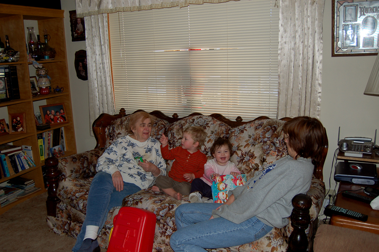 05-12-17, 14, Grandma, Connor, Kaitlyn, and Linda