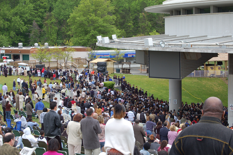 06-05-11, 043, Graduation, Janice, Kean, NJ