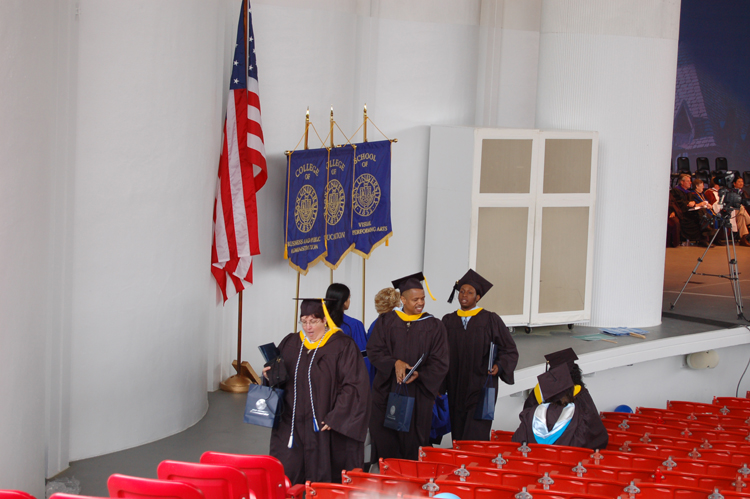 06-05-11, 084, Graduation, Janice, Kean, NJ